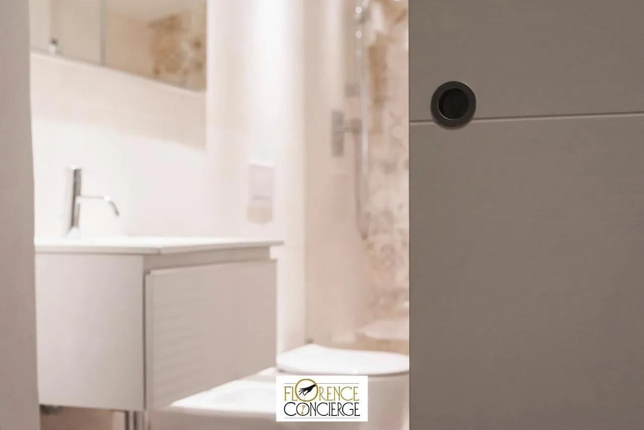 Apartment Ferienwohnung Ground Floor With Patio-Ghibellina 65 Florenz