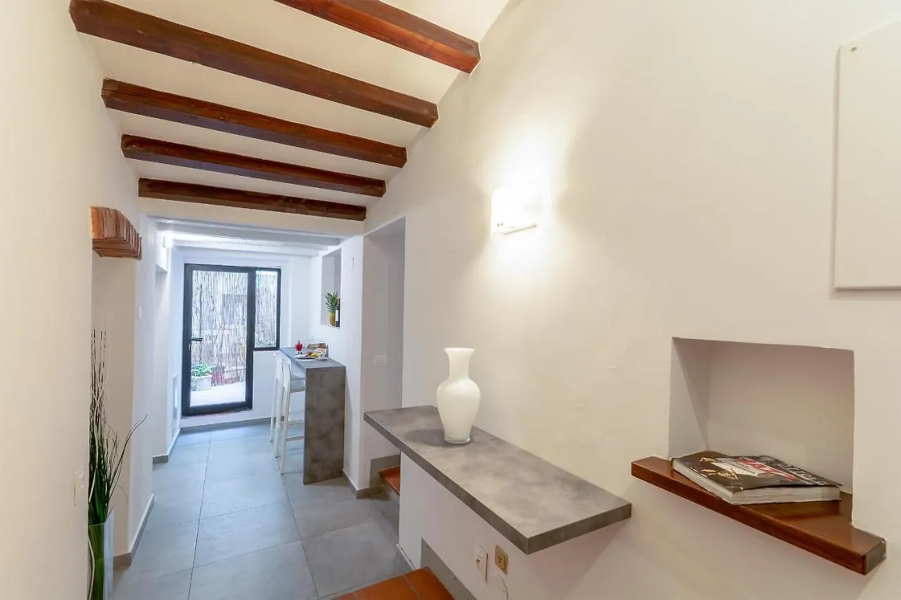 Ground Floor With Patio-Ghibellina 65 Apartment Florence