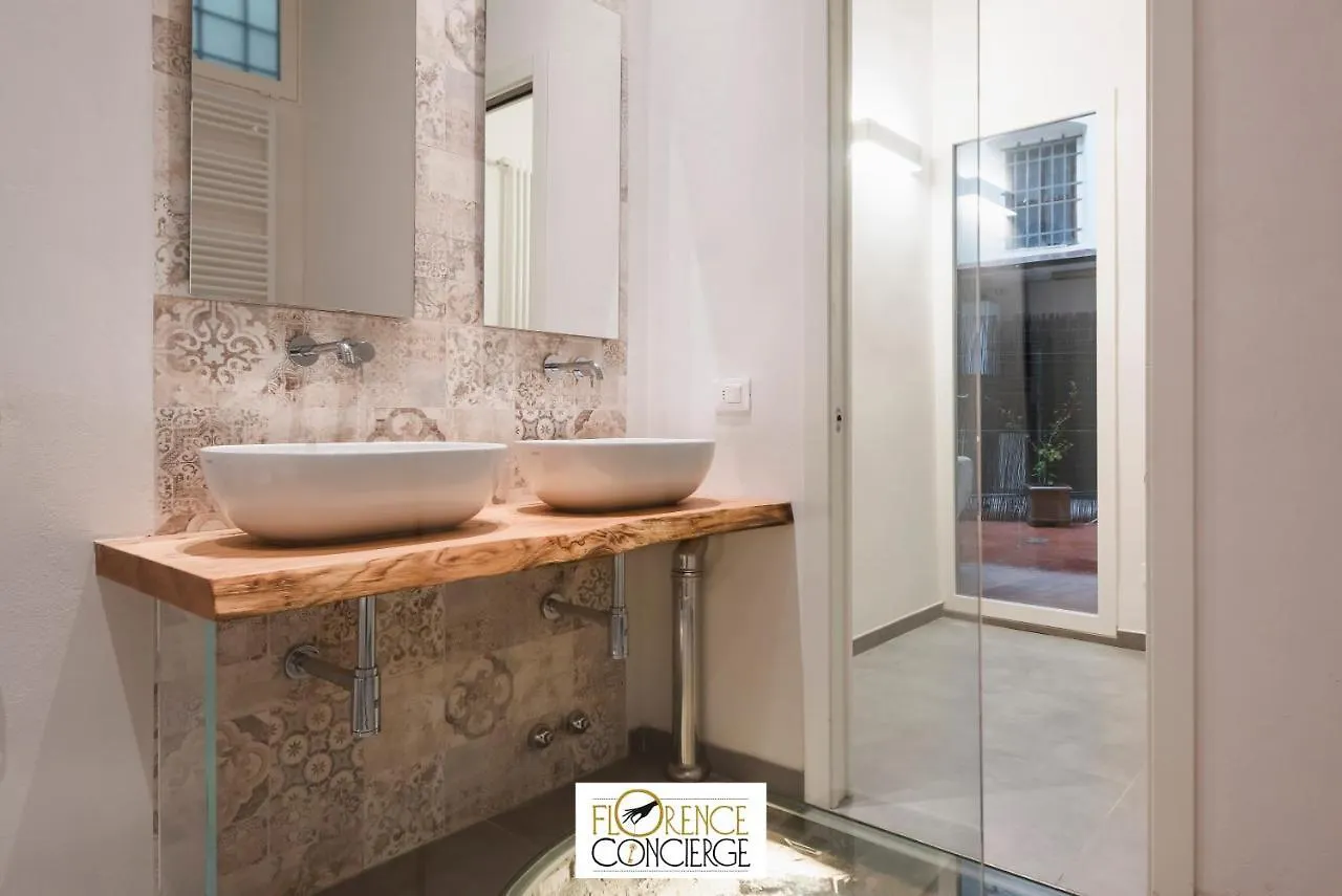 Appartement Ground Floor With Patio-Ghibellina 65 à Florence